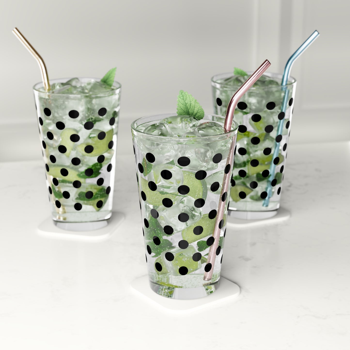 Polka Dot Pint Glasses Black